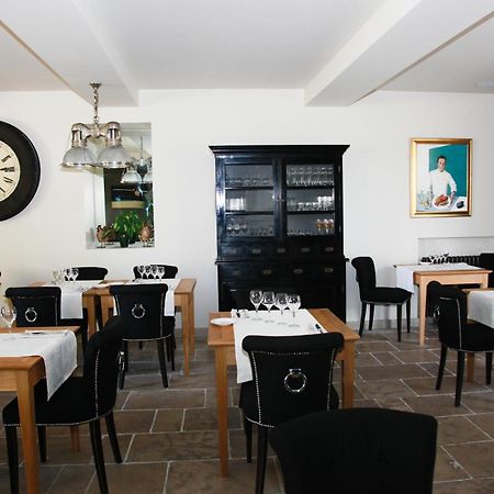 Le Pre Du Moulin - Maison Alonso - Hotel & Restaurant Serignan-du-Comtat Екстер'єр фото