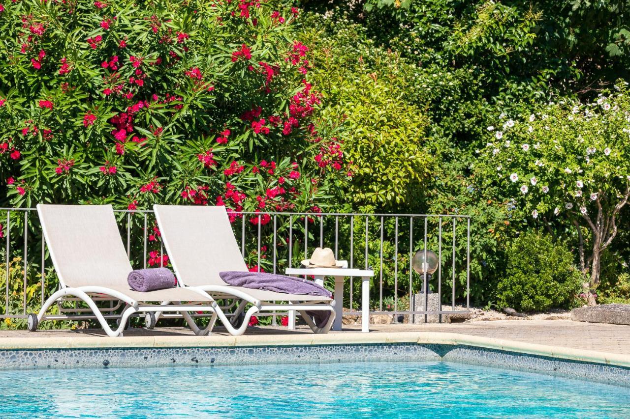 Le Pre Du Moulin - Maison Alonso - Hotel & Restaurant Serignan-du-Comtat Екстер'єр фото